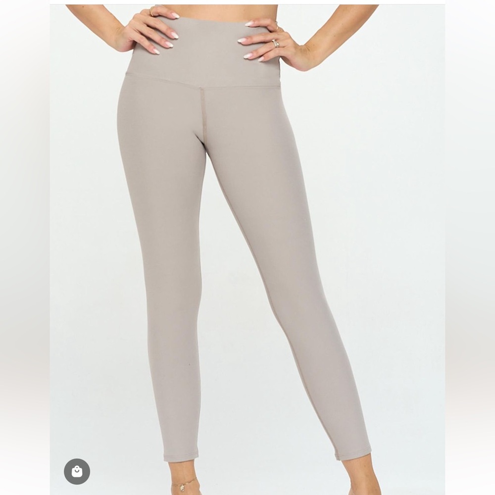 EVCR Evolution and Creation The Mia Legging